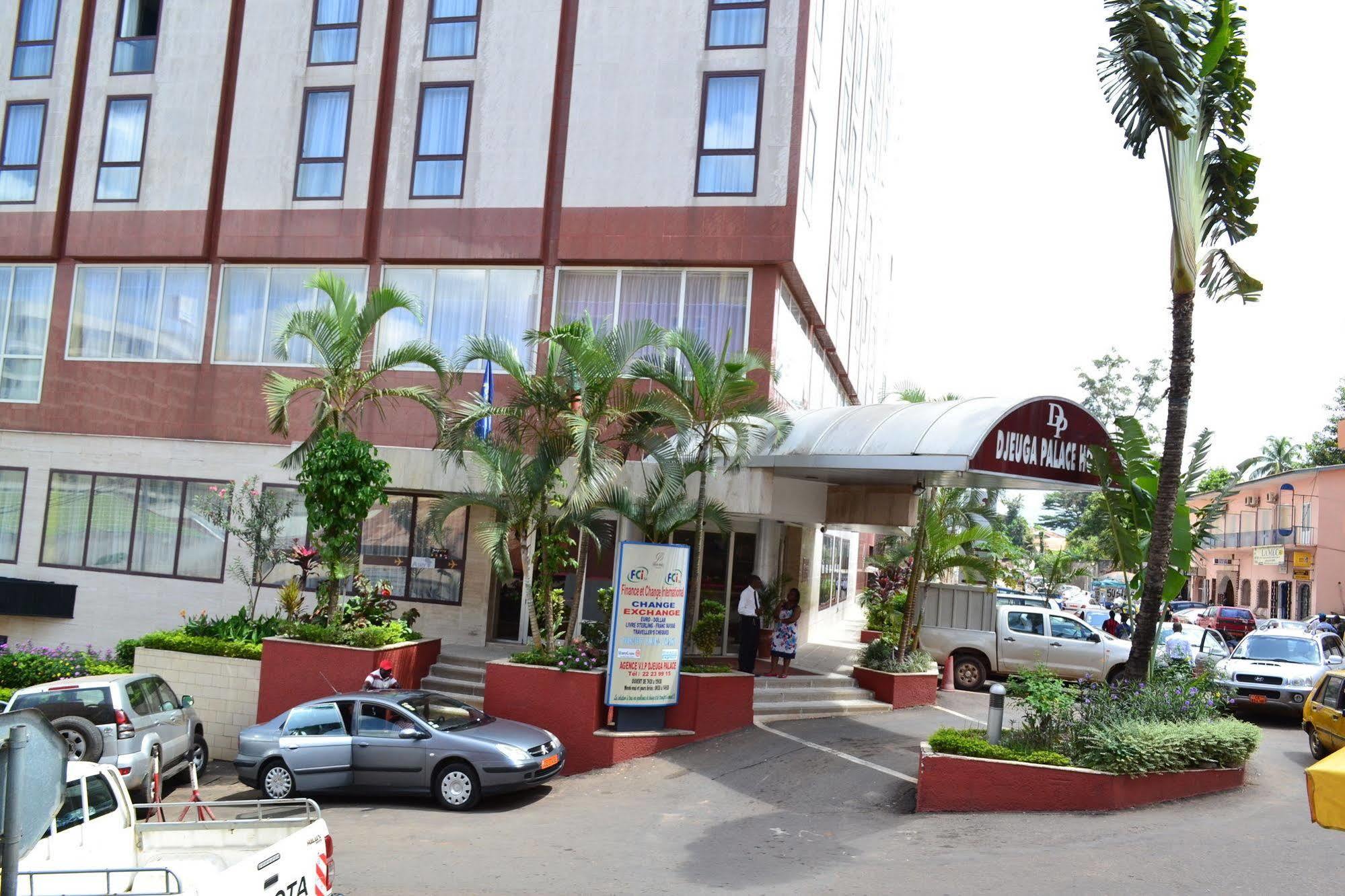 Djeuga Palace Yaoundé Exterior foto